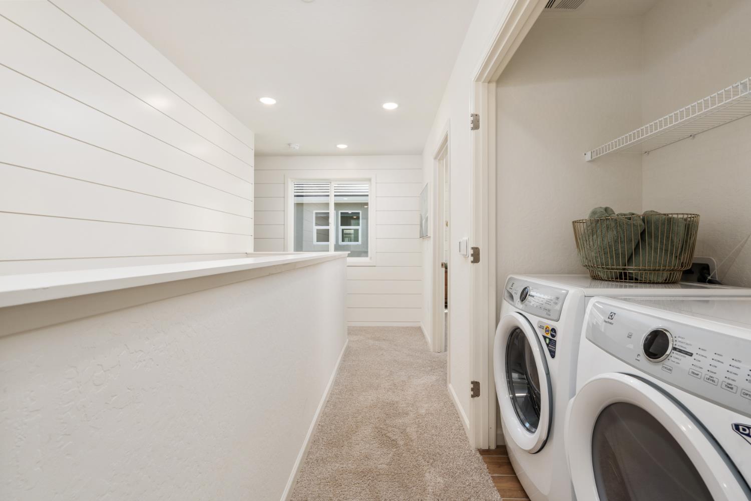 1536 Bloom Ln, Clovis, CA 93619