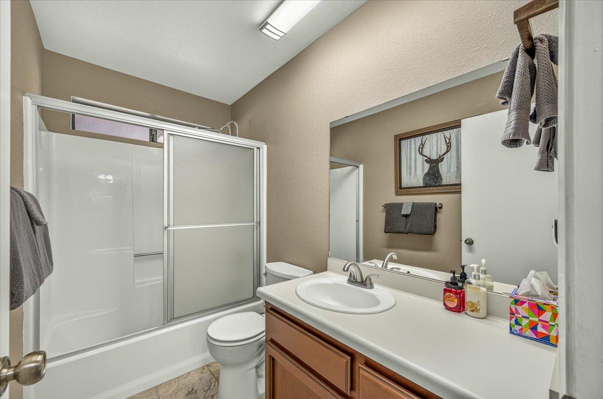 38766 N Apple Wine, Shaver Lake, CA 93664