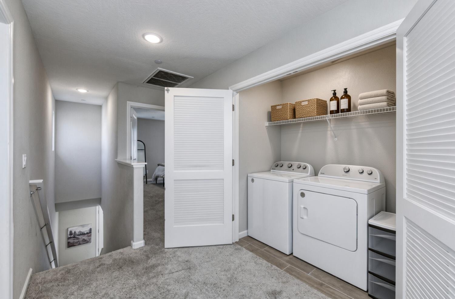 164 Arbor Dr S, Madera, CA 93636