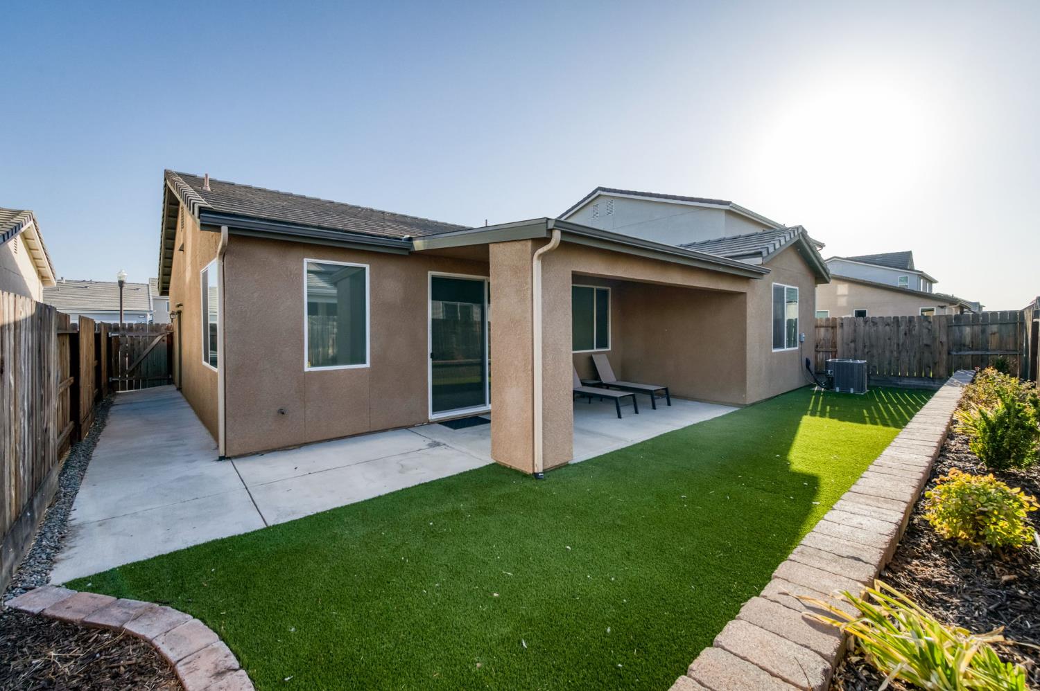 4145 Dennis Ave, Clovis, CA 93619