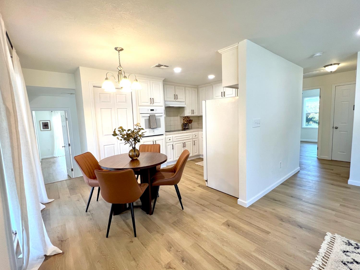 753 W Sample Ave, Fresno, CA 93704