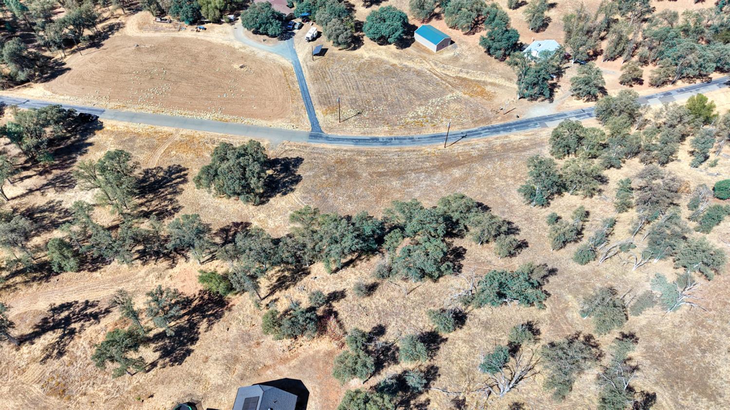 4612 Bridgeport Dr, Mariposa, CA 95338