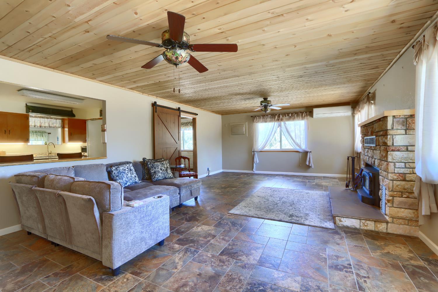 5327 Carleton Rd, Mariposa, CA 95338