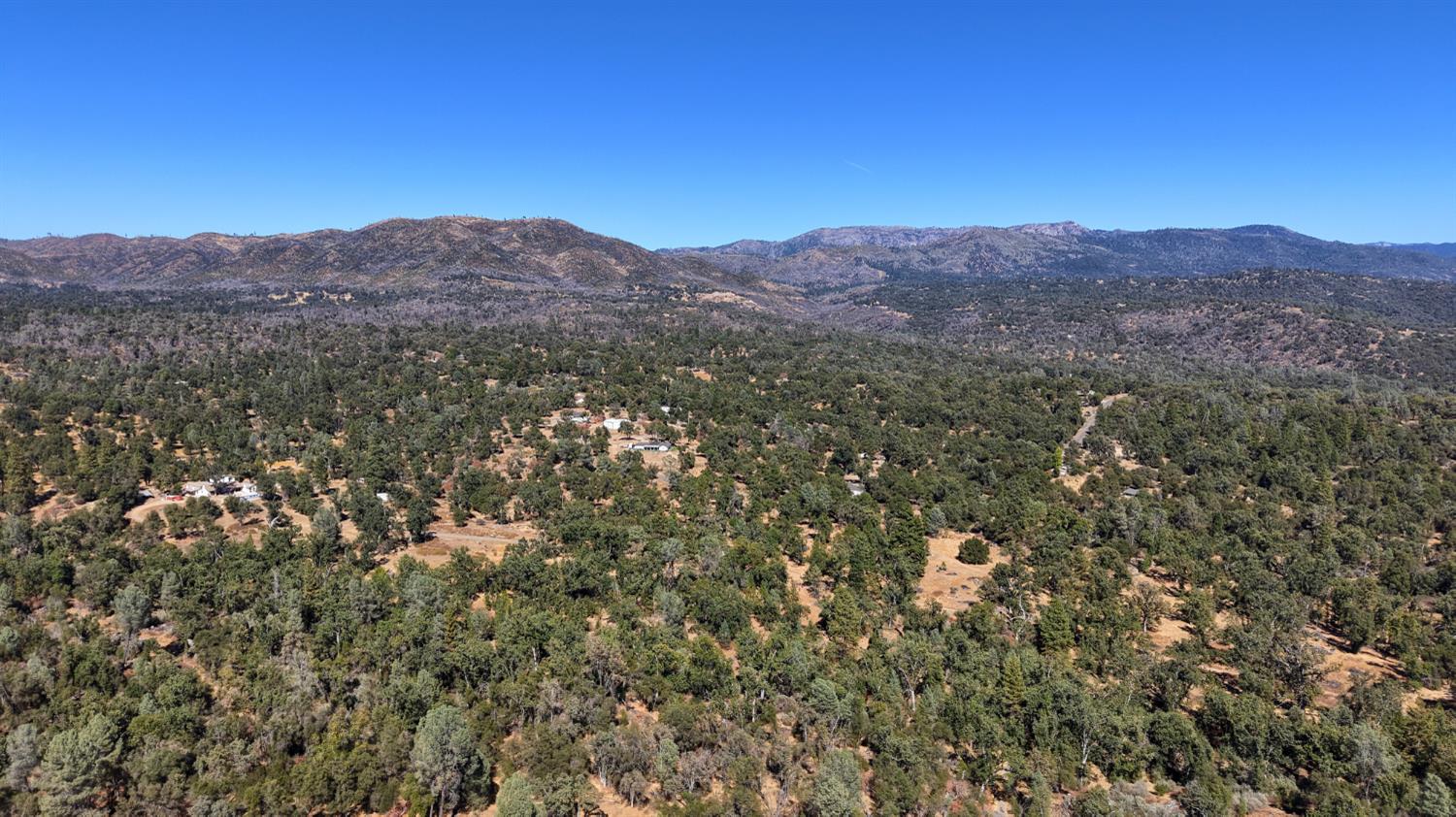 5327 Carleton Rd, Mariposa, CA 95338