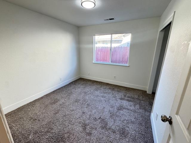 14498 W G St, Kerman, CA 93630