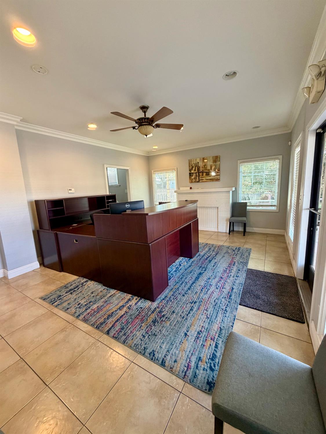 400 W Yosemite Ave, Madera, CA 93637