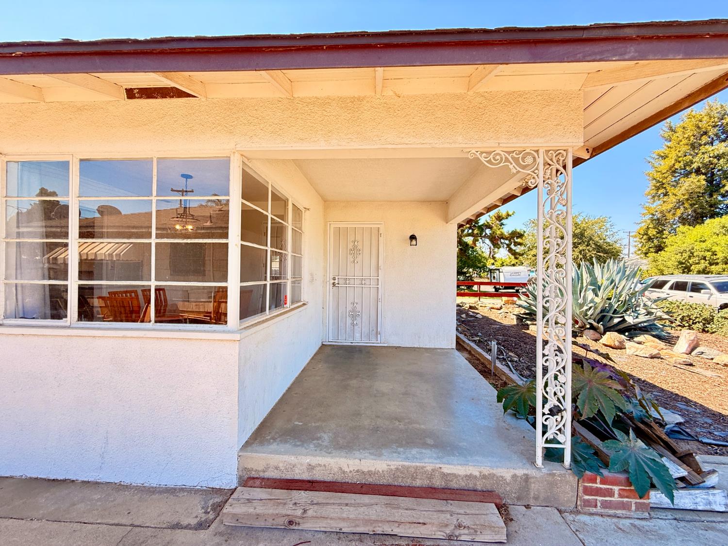 3444 Mayfair Blvd, Fresno, CA 93703