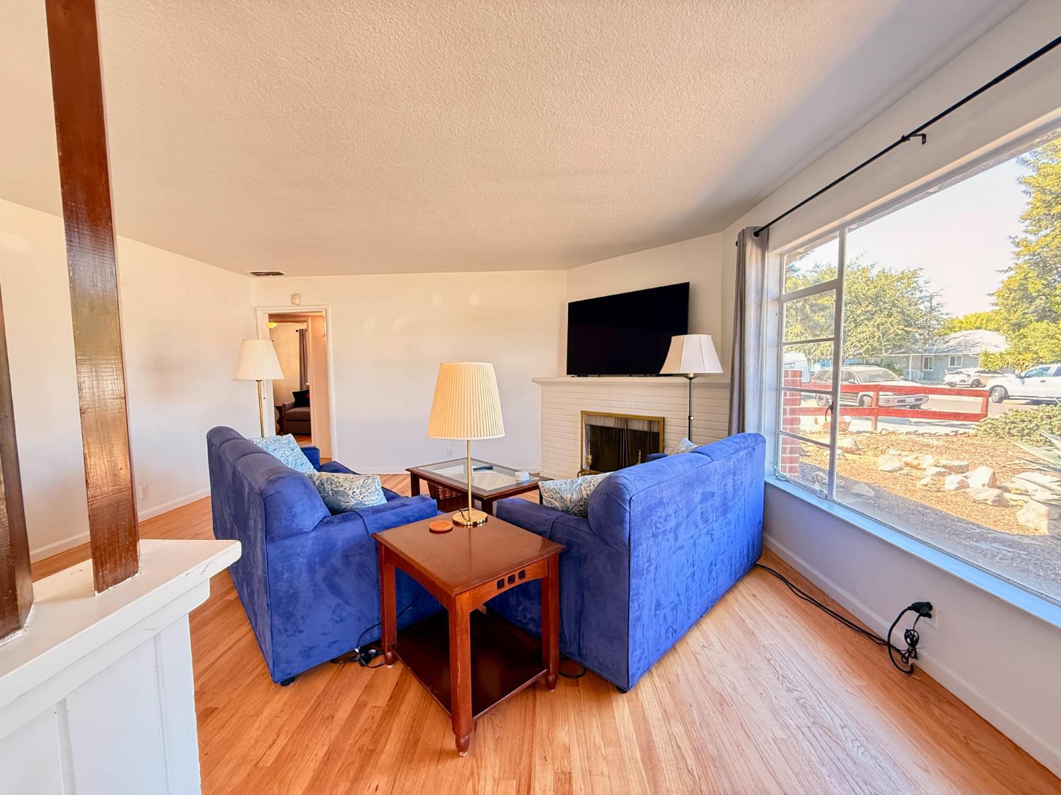 3444 Mayfair Blvd, Fresno, CA 93703