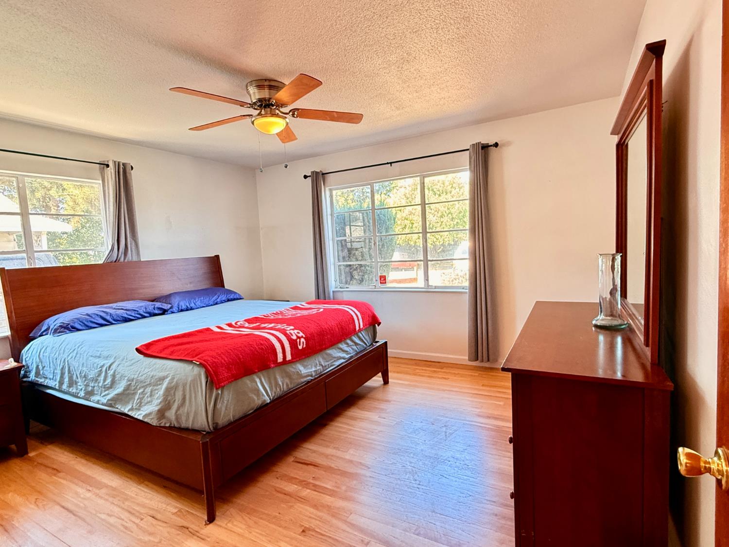 3444 Mayfair Blvd, Fresno, CA 93703