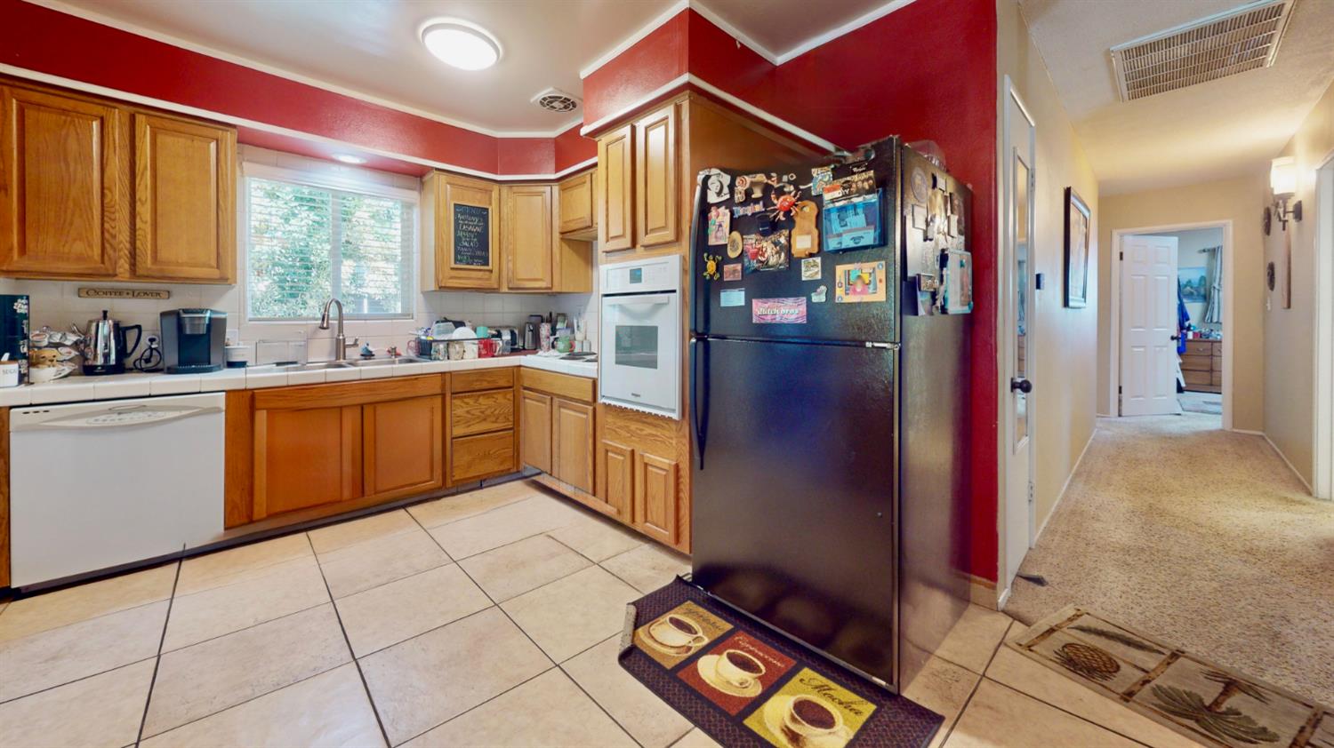 2211 W Garland Ave, Fresno, CA 93705