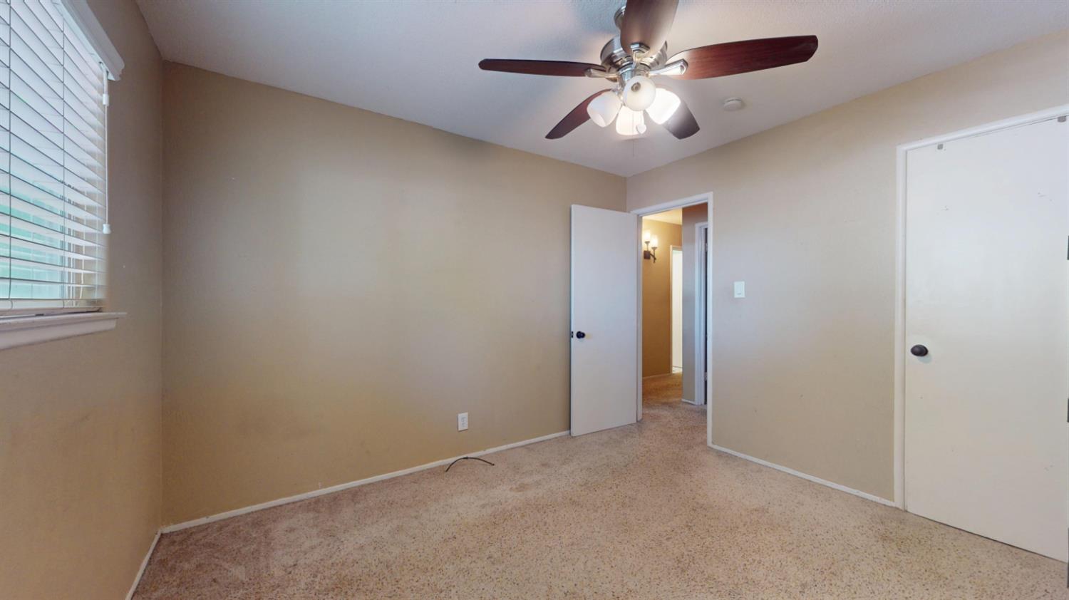 2211 W Garland Ave, Fresno, CA 93705