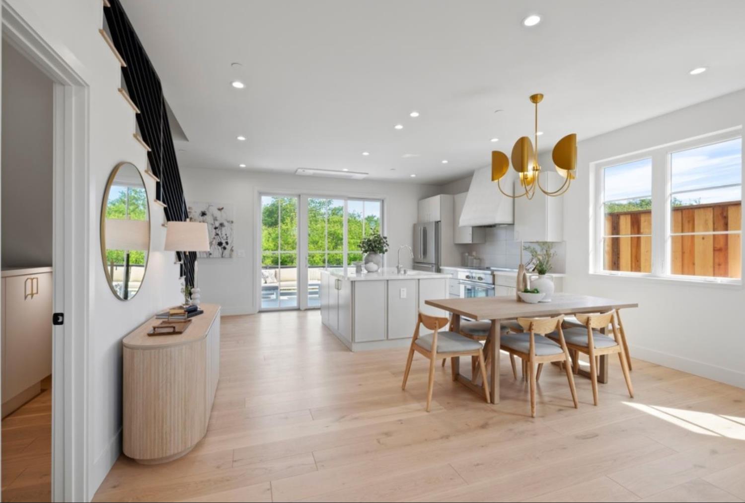 577 Creekside Ct, Half Moon Bay, CA 94019