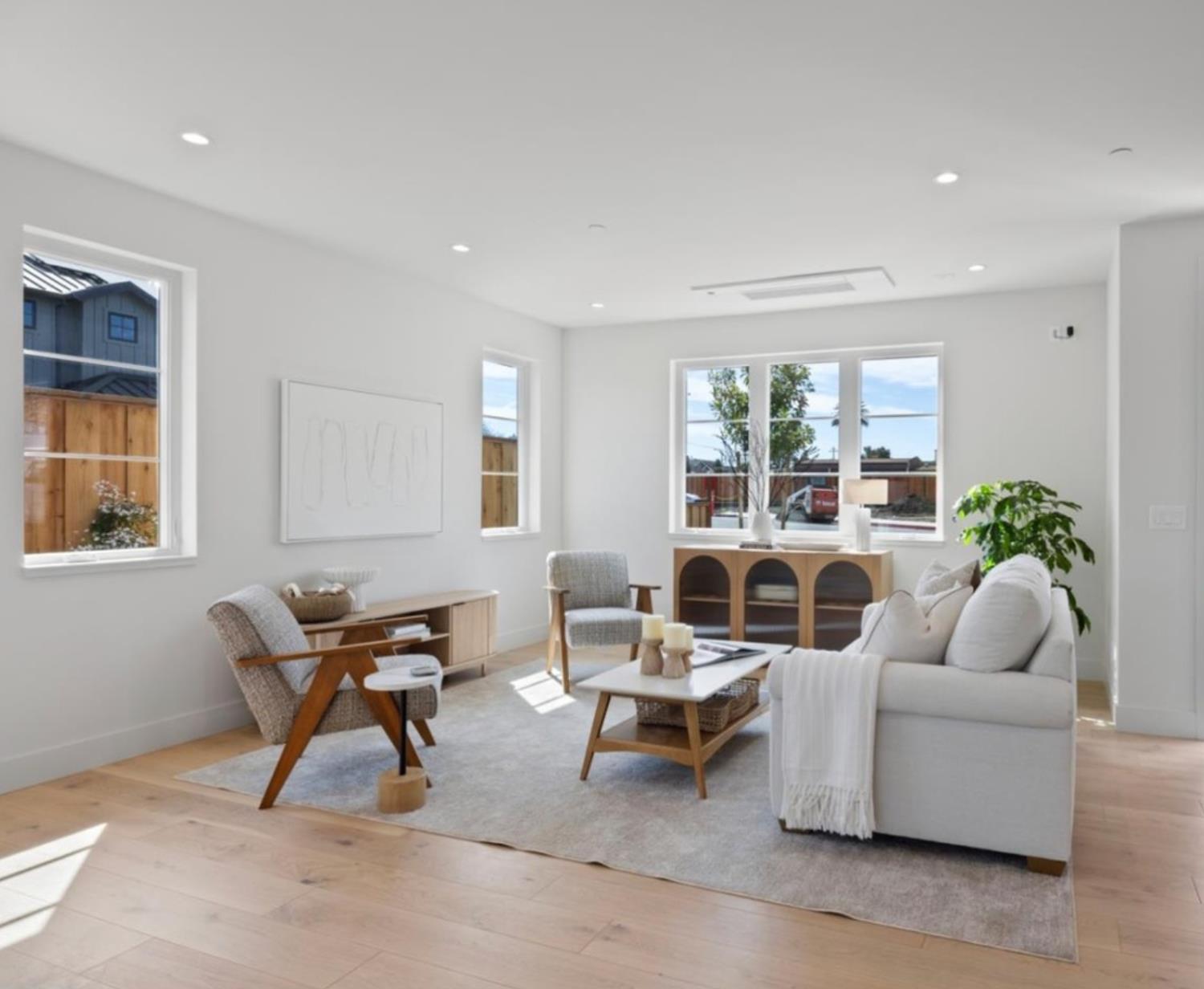 577 Creekside Ct, Half Moon Bay, CA 94019