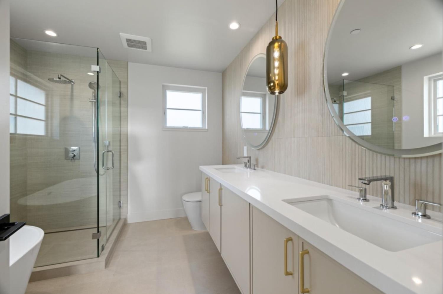 577 Creekside Ct, Half Moon Bay, CA 94019