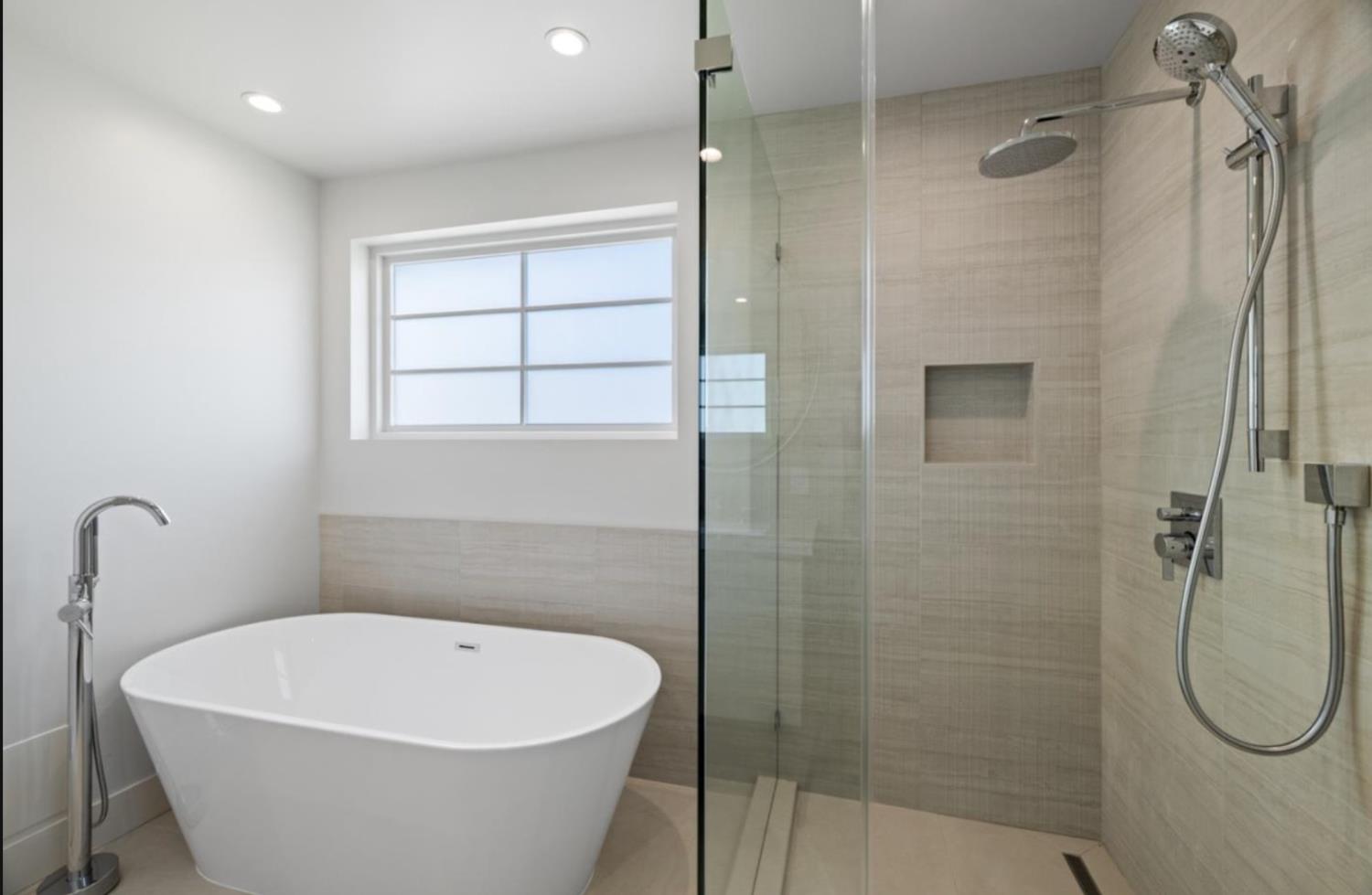 577 Creekside Ct, Half Moon Bay, CA 94019