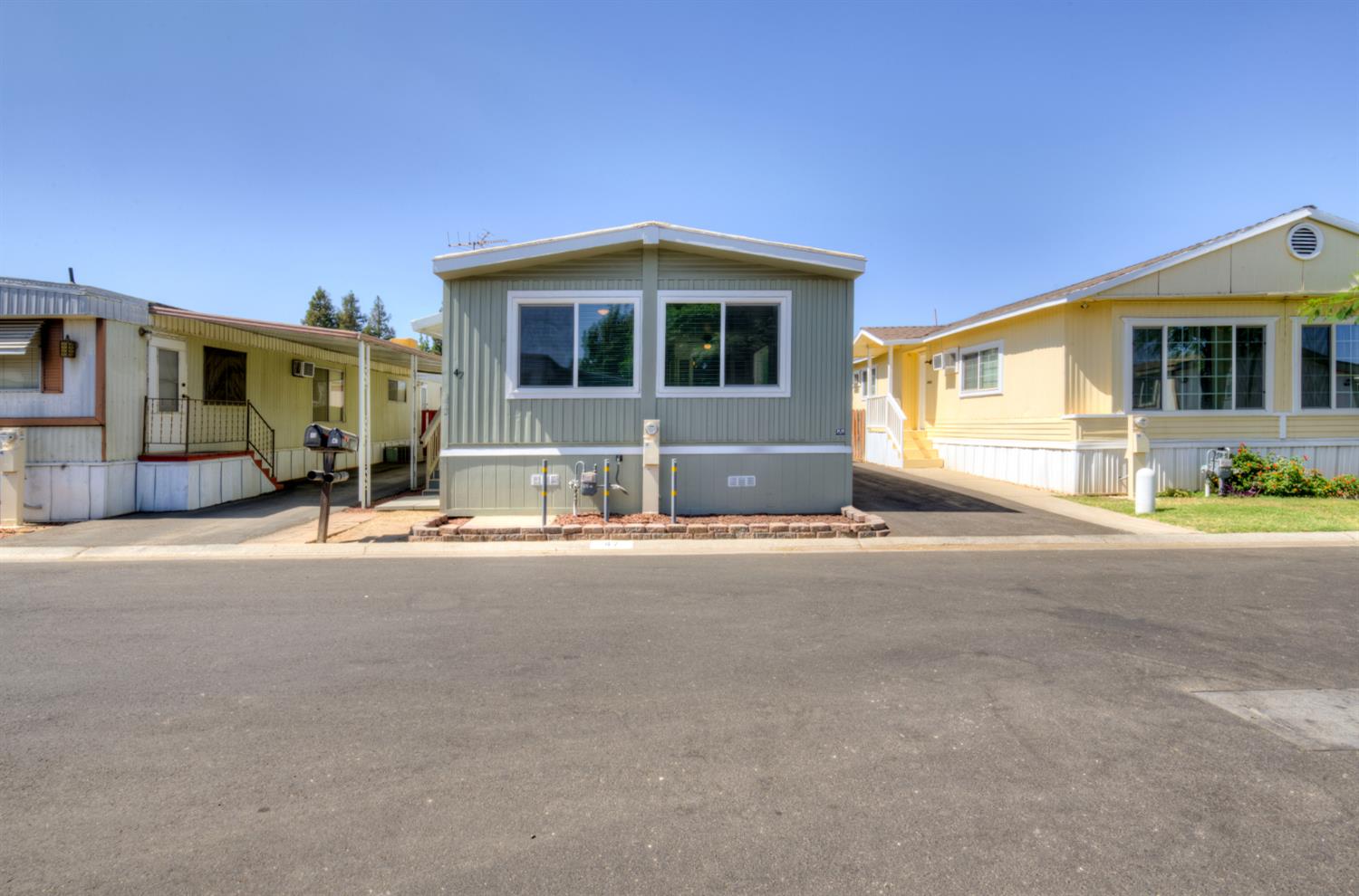 5541 E Tulare St #47, Fresno, CA 93727