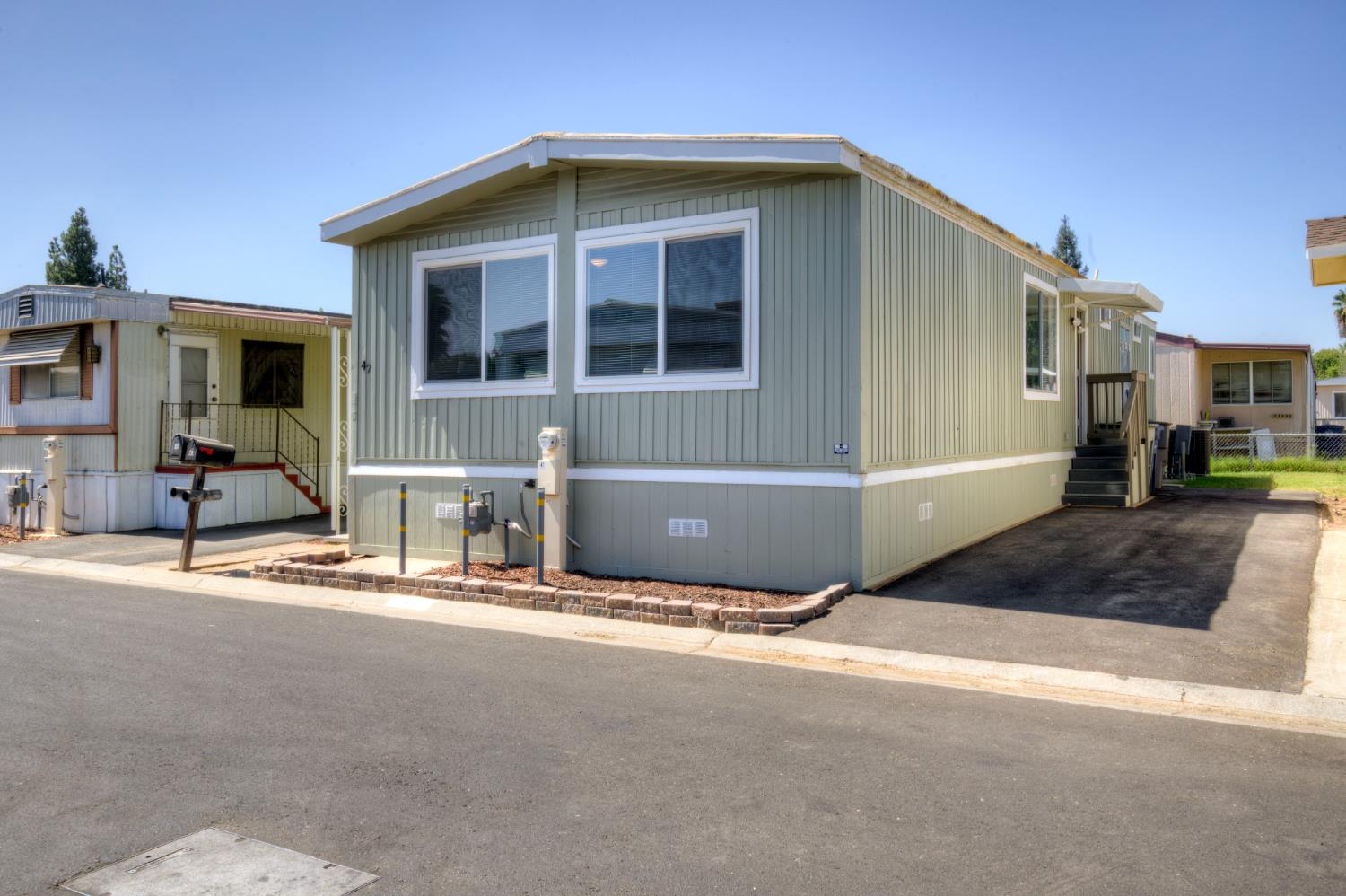 5541 E Tulare St #47, Fresno, CA 93727