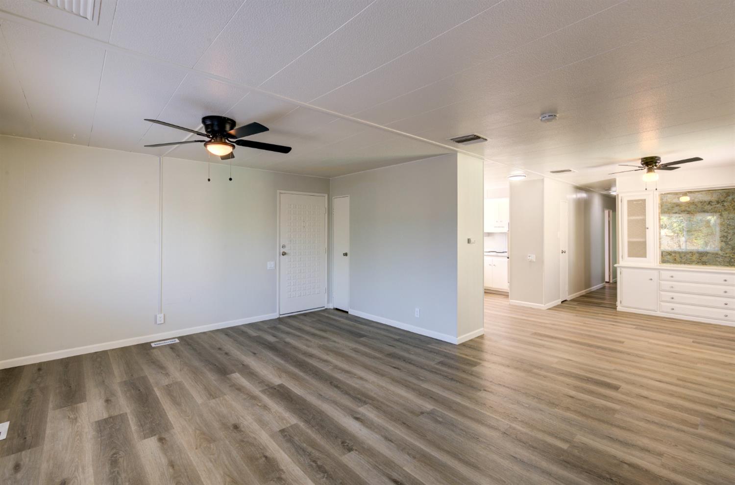 5541 E Tulare St #47, Fresno, CA 93727