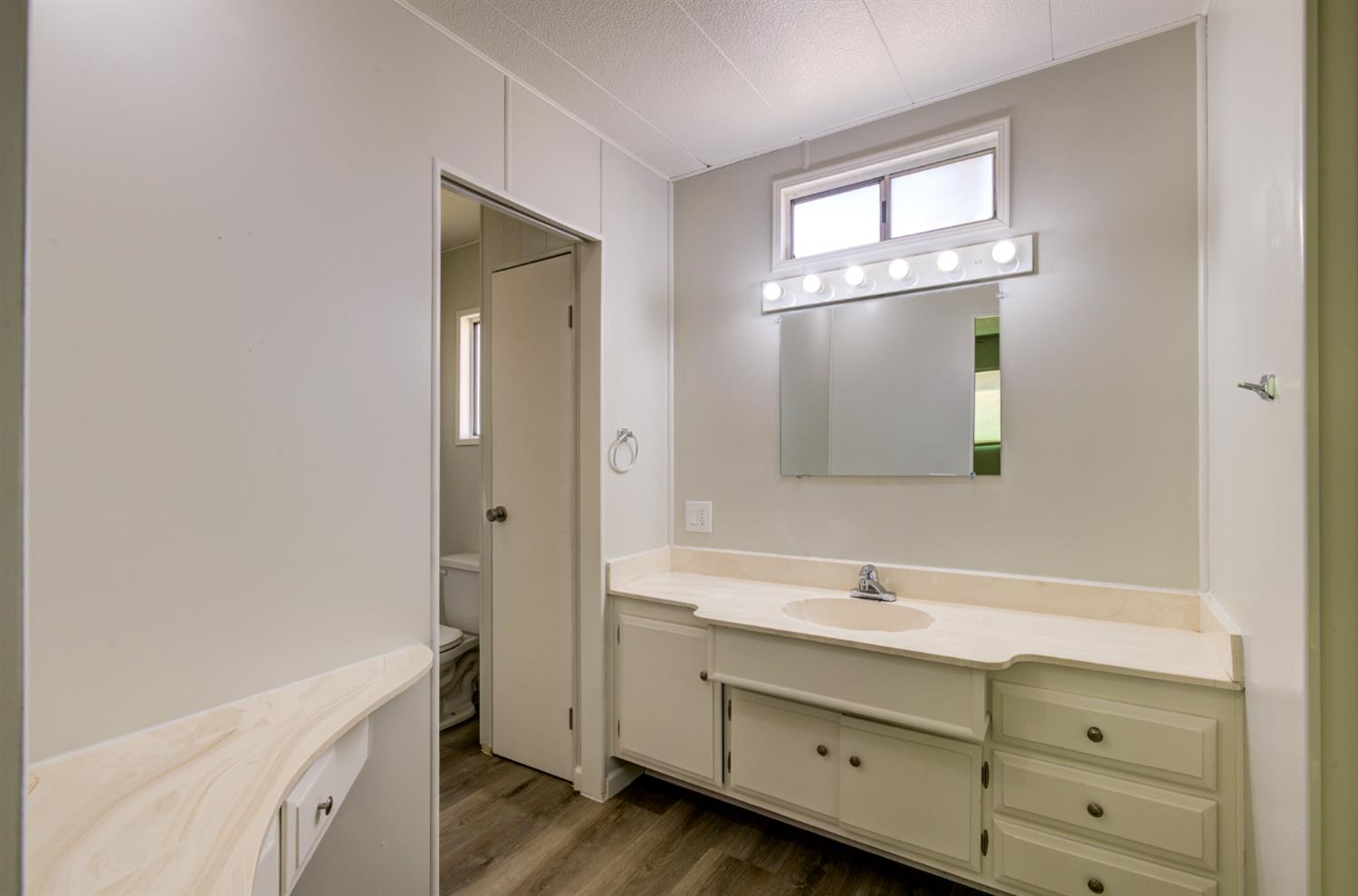5541 E Tulare St #47, Fresno, CA 93727