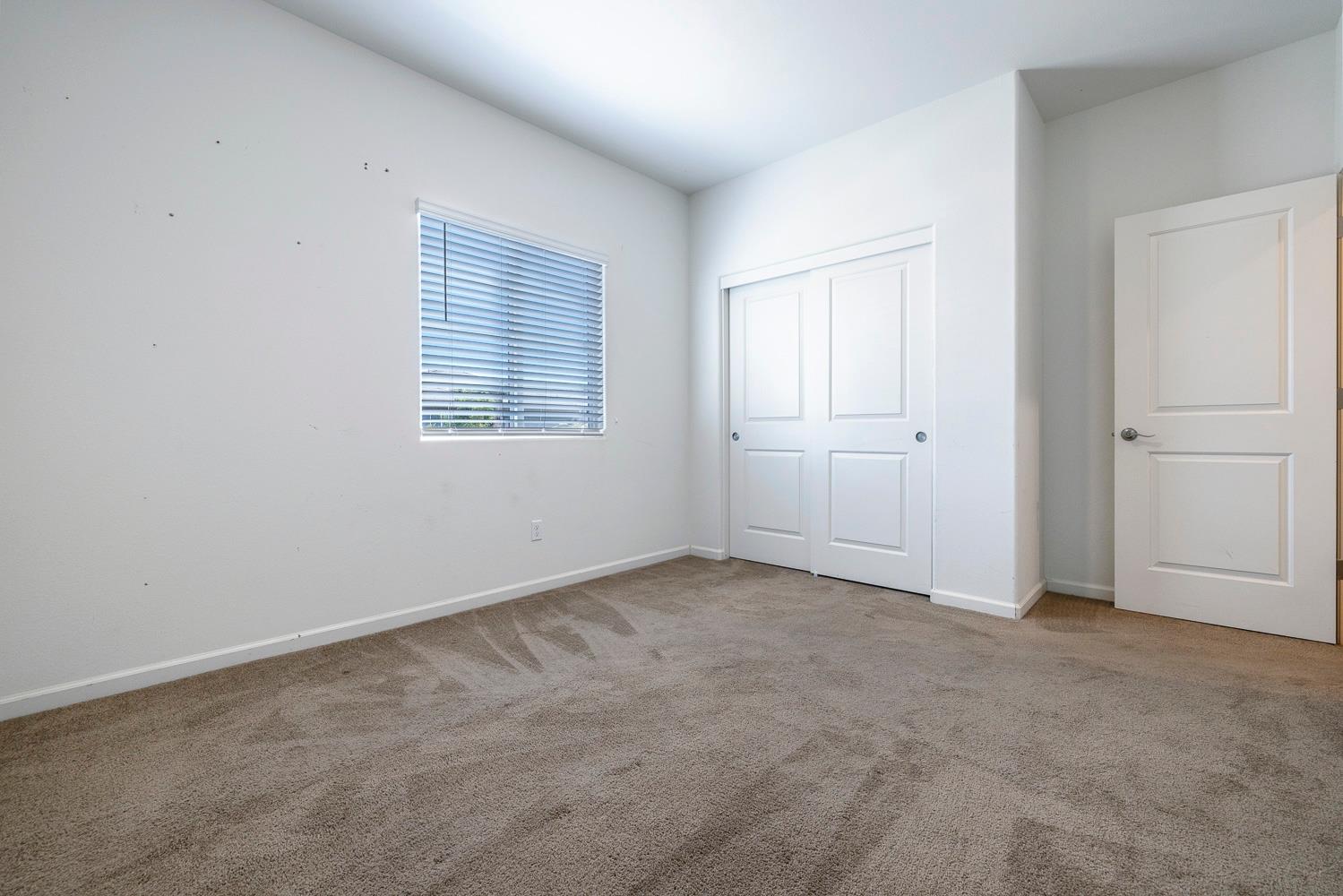 3553 Nile St, Madera, CA 93637