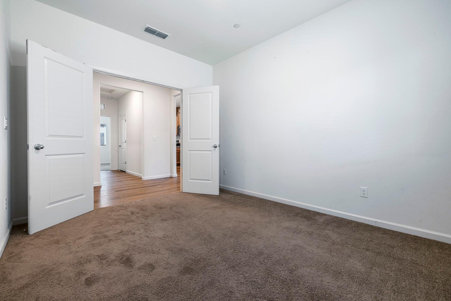 3553 Nile St, Madera, CA 93637
