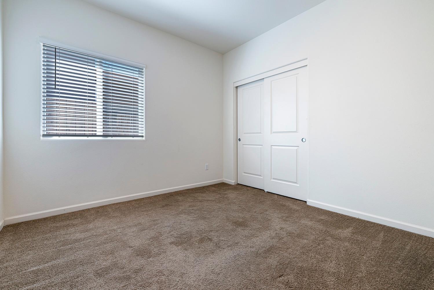 3553 Nile St, Madera, CA 93637