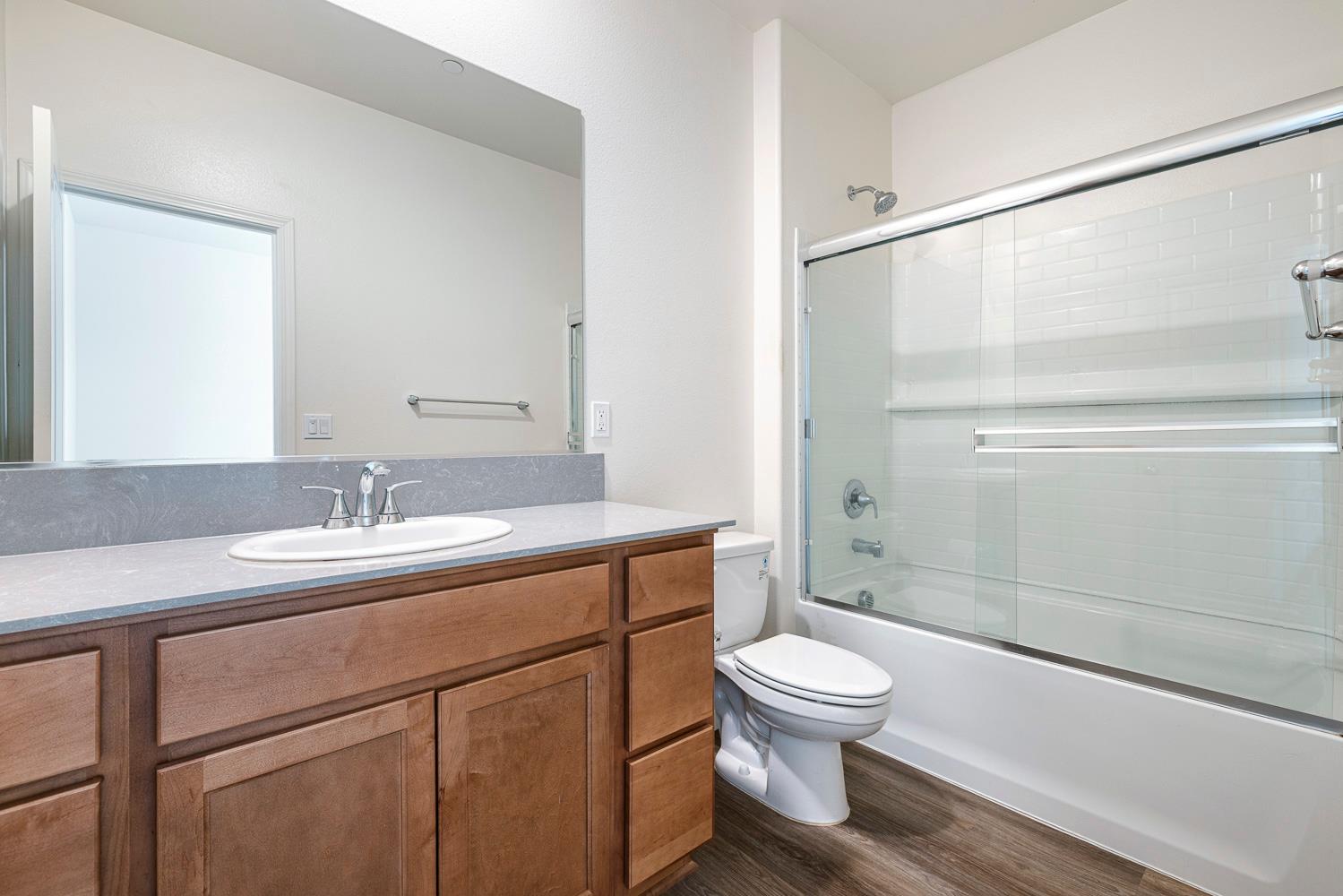 3553 Nile St, Madera, CA 93637