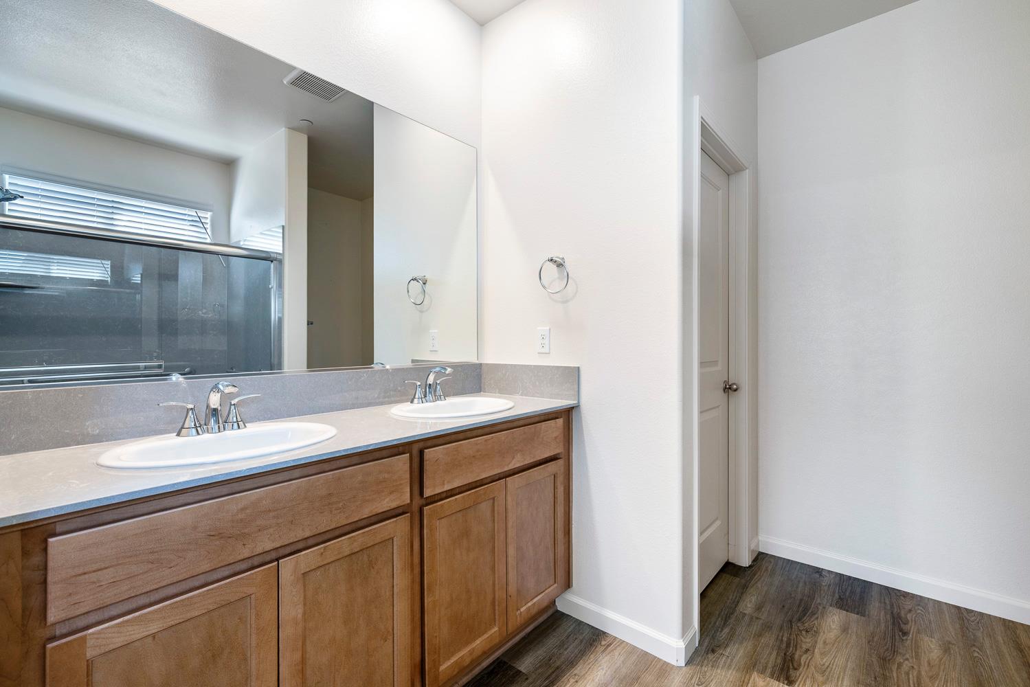 3553 Nile St, Madera, CA 93637