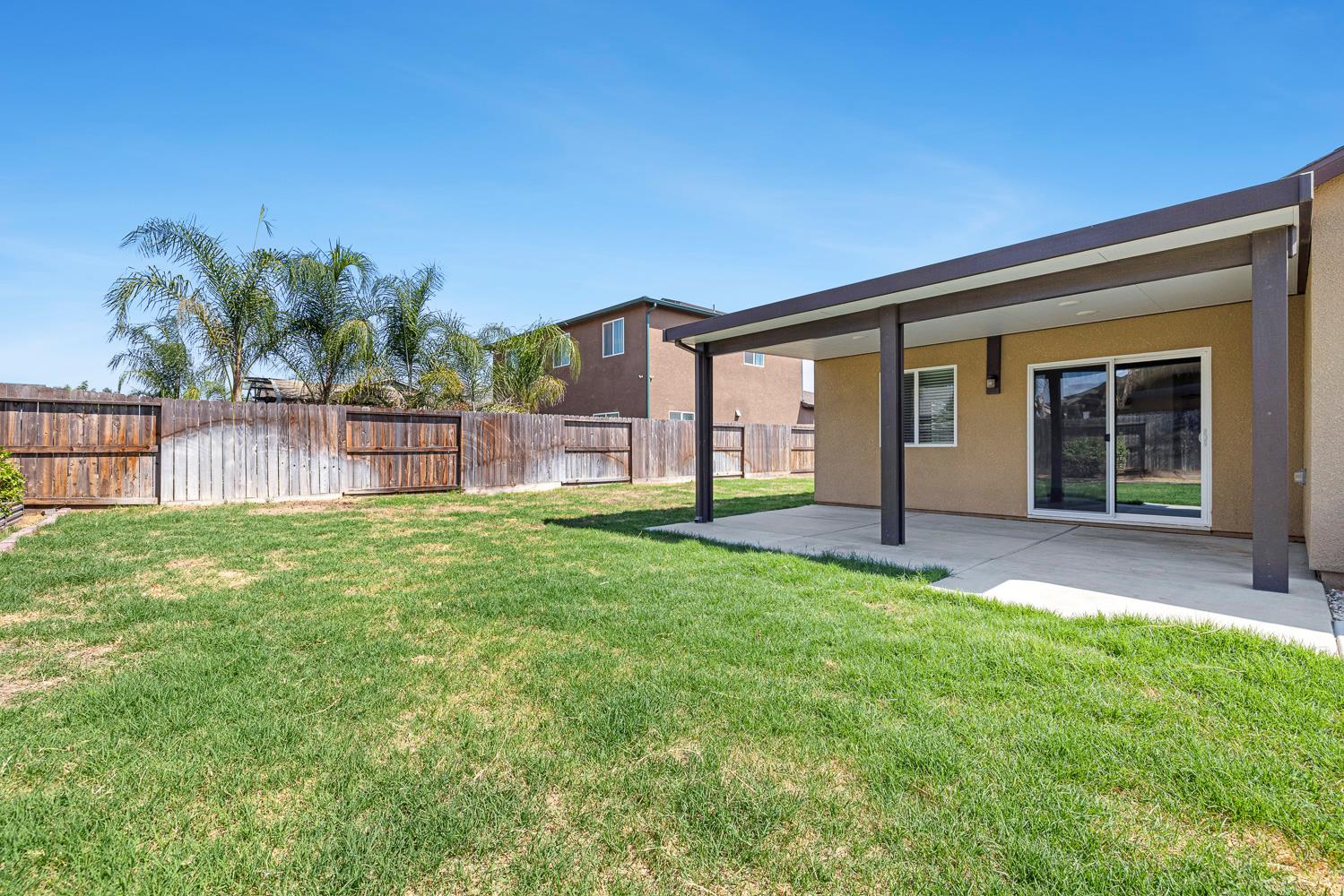3553 Nile St, Madera, CA 93637