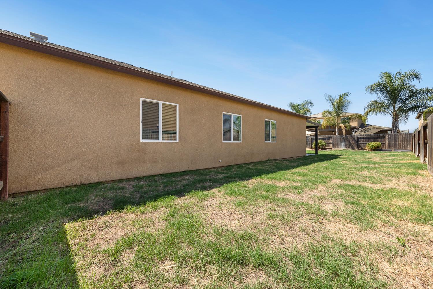 3553 Nile St, Madera, CA 93637