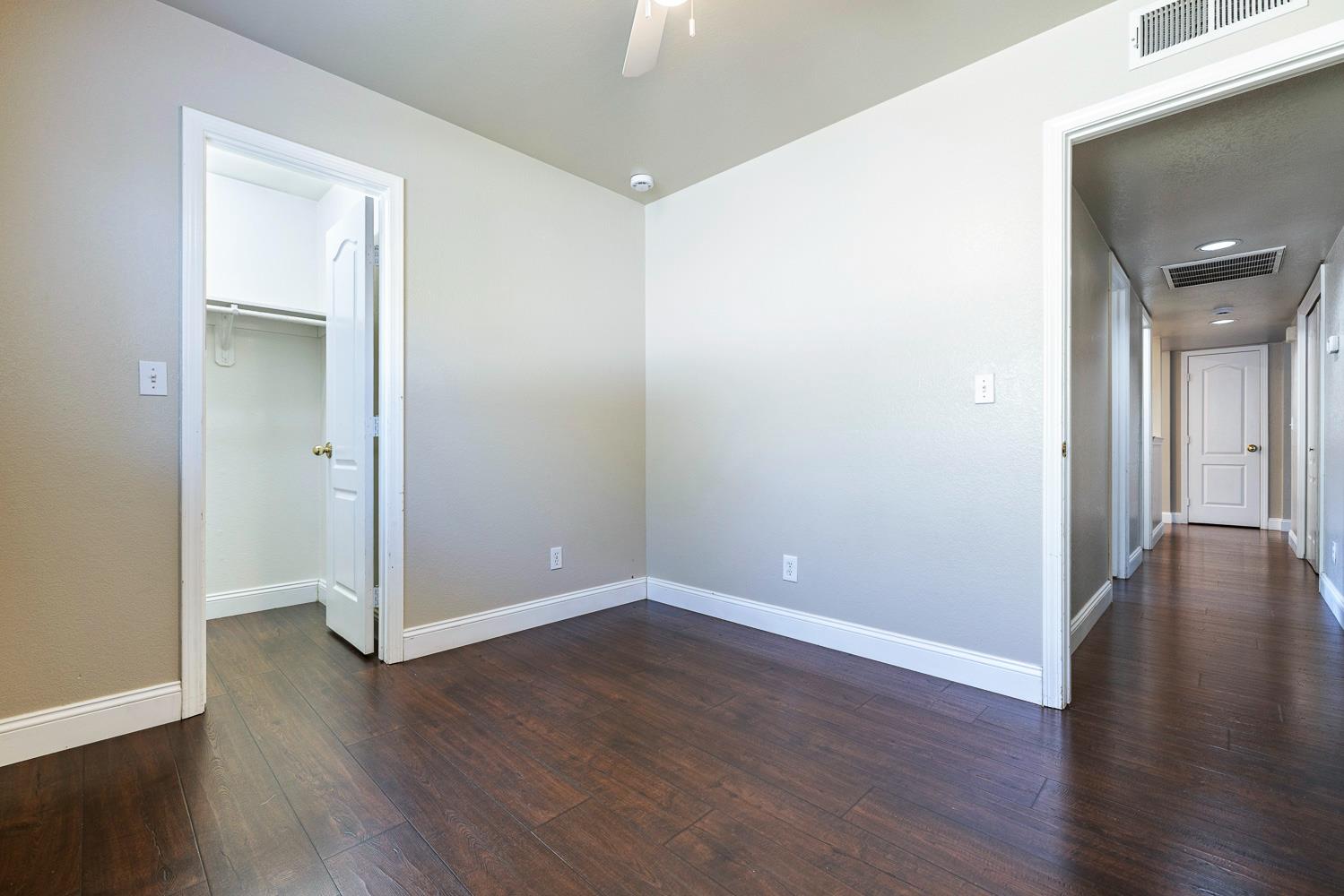 5552 W Fir Ave, Fresno, CA 93722