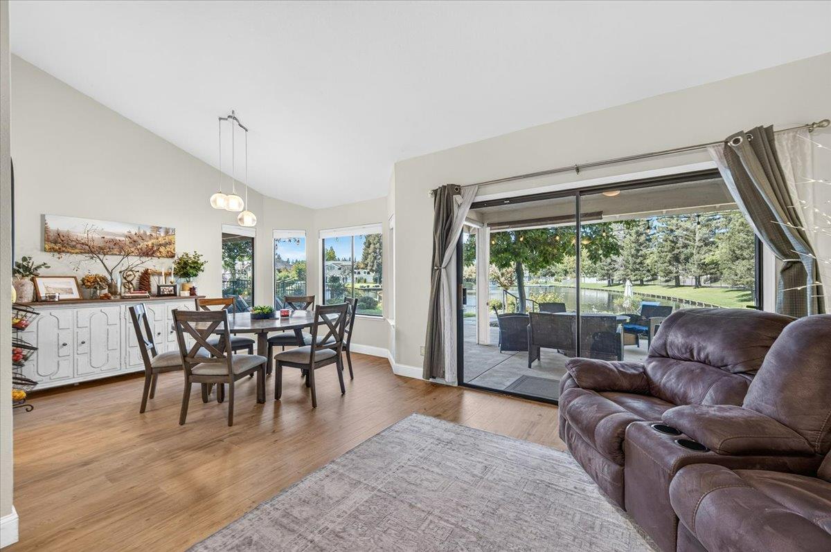 813 E Catalina Cir, Fresno, CA 93730