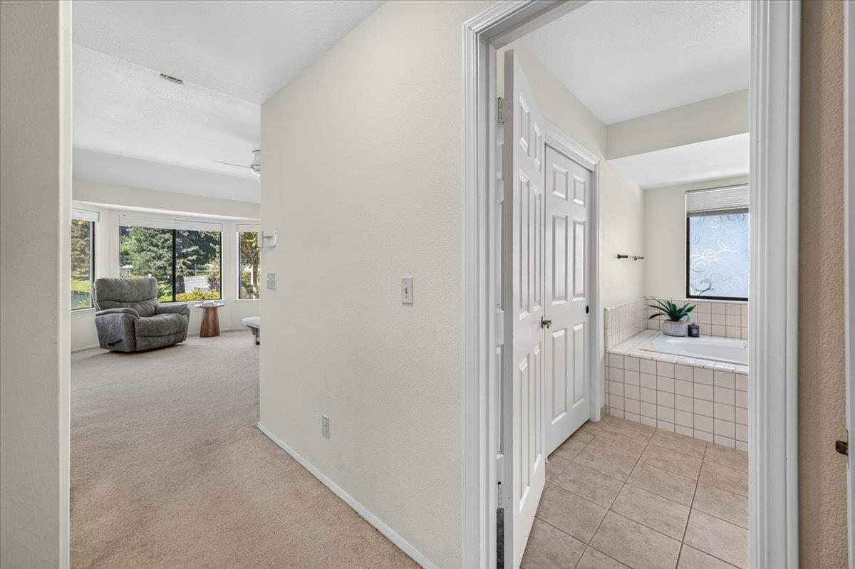 813 E Catalina Cir, Fresno, CA 93730
