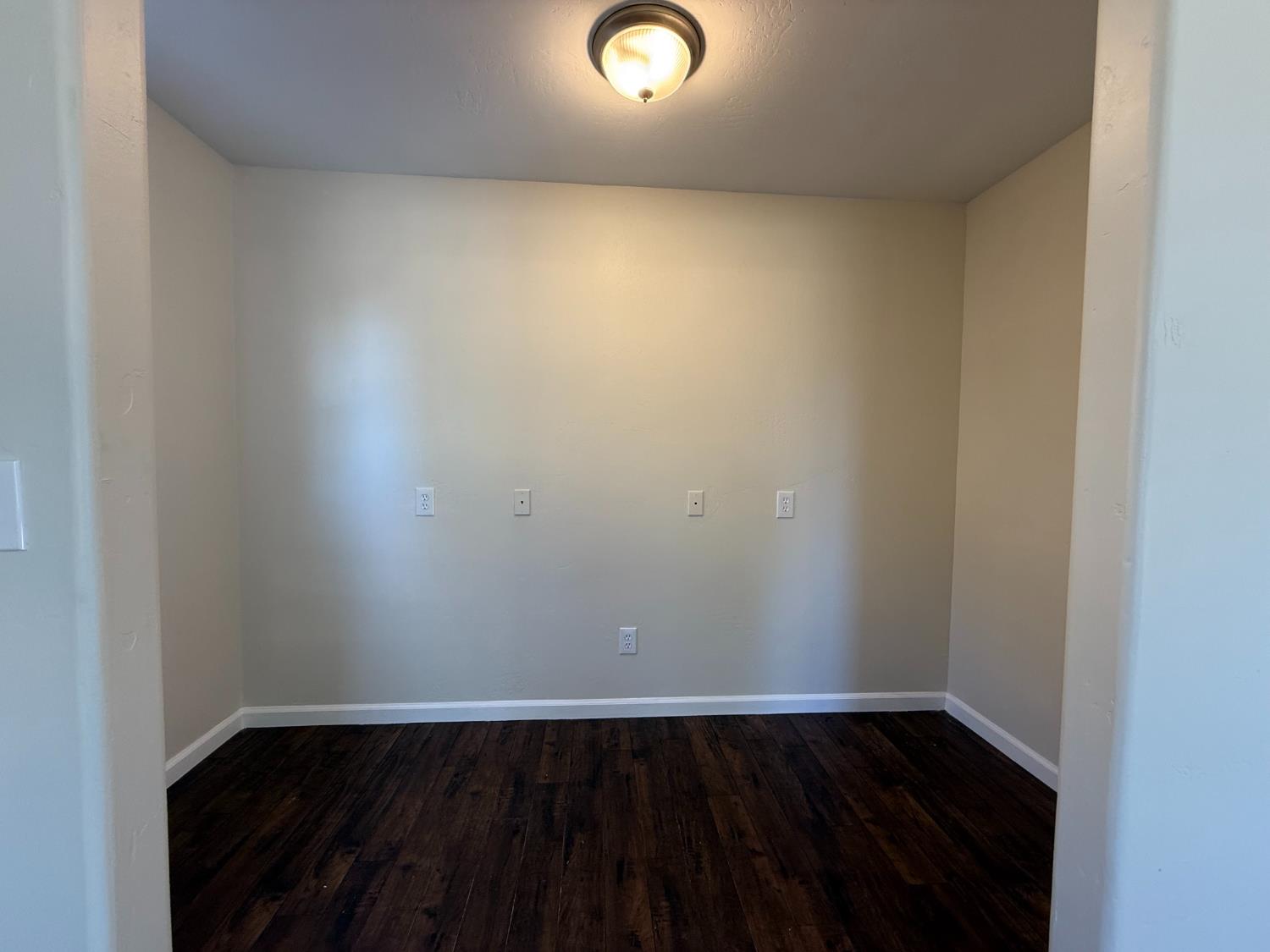 1865 N Ellendale Ave, Fresno, CA 93722