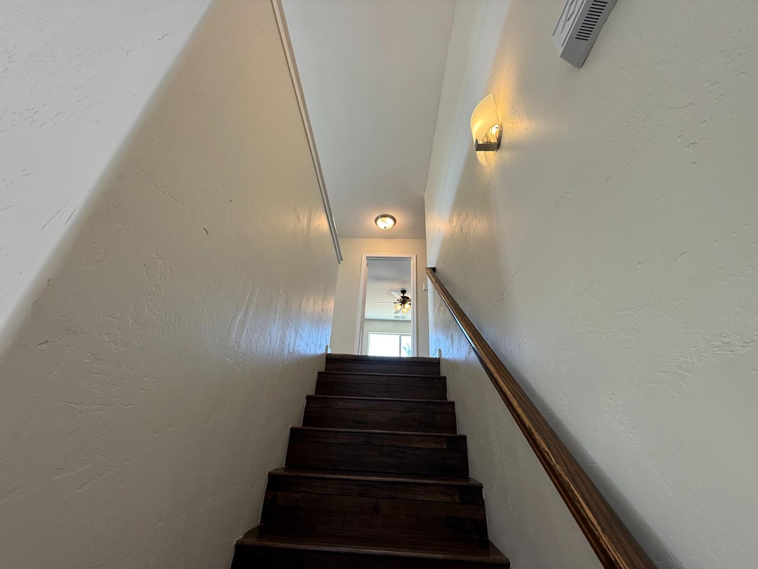 1865 N Ellendale Ave, Fresno, CA 93722