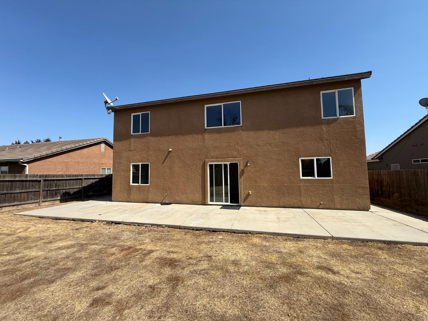 1865 N Ellendale Ave, Fresno, CA 93722