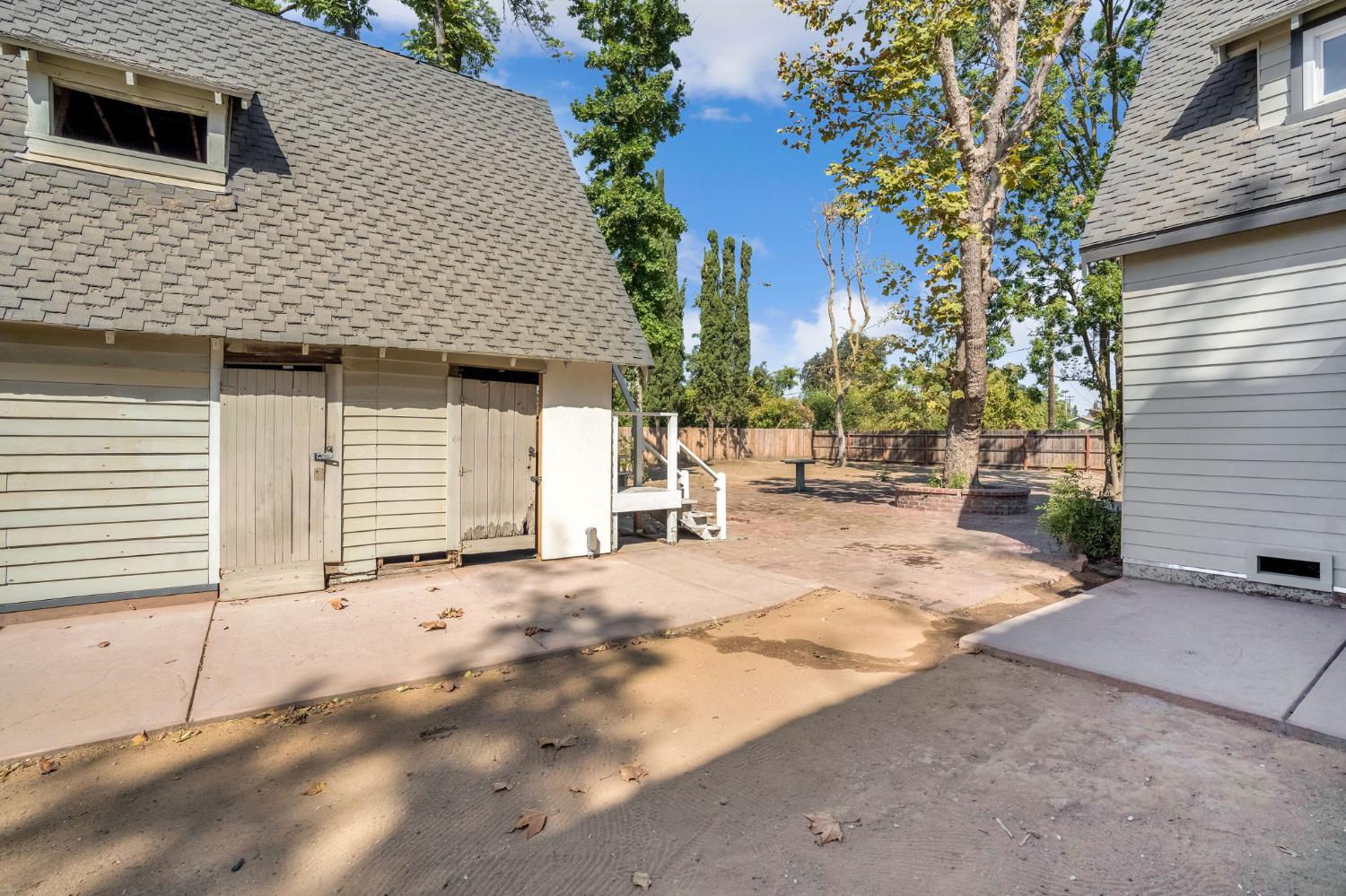 4313 N Thorne Ave, Fresno, CA 93704