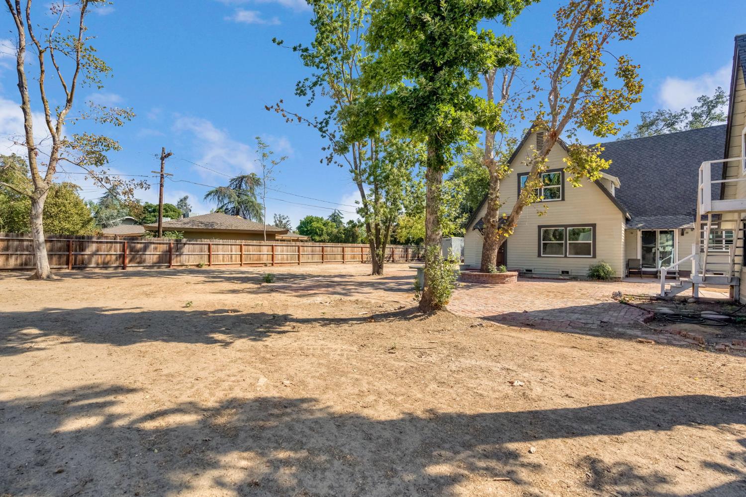 4313 N Thorne Ave, Fresno, CA 93704