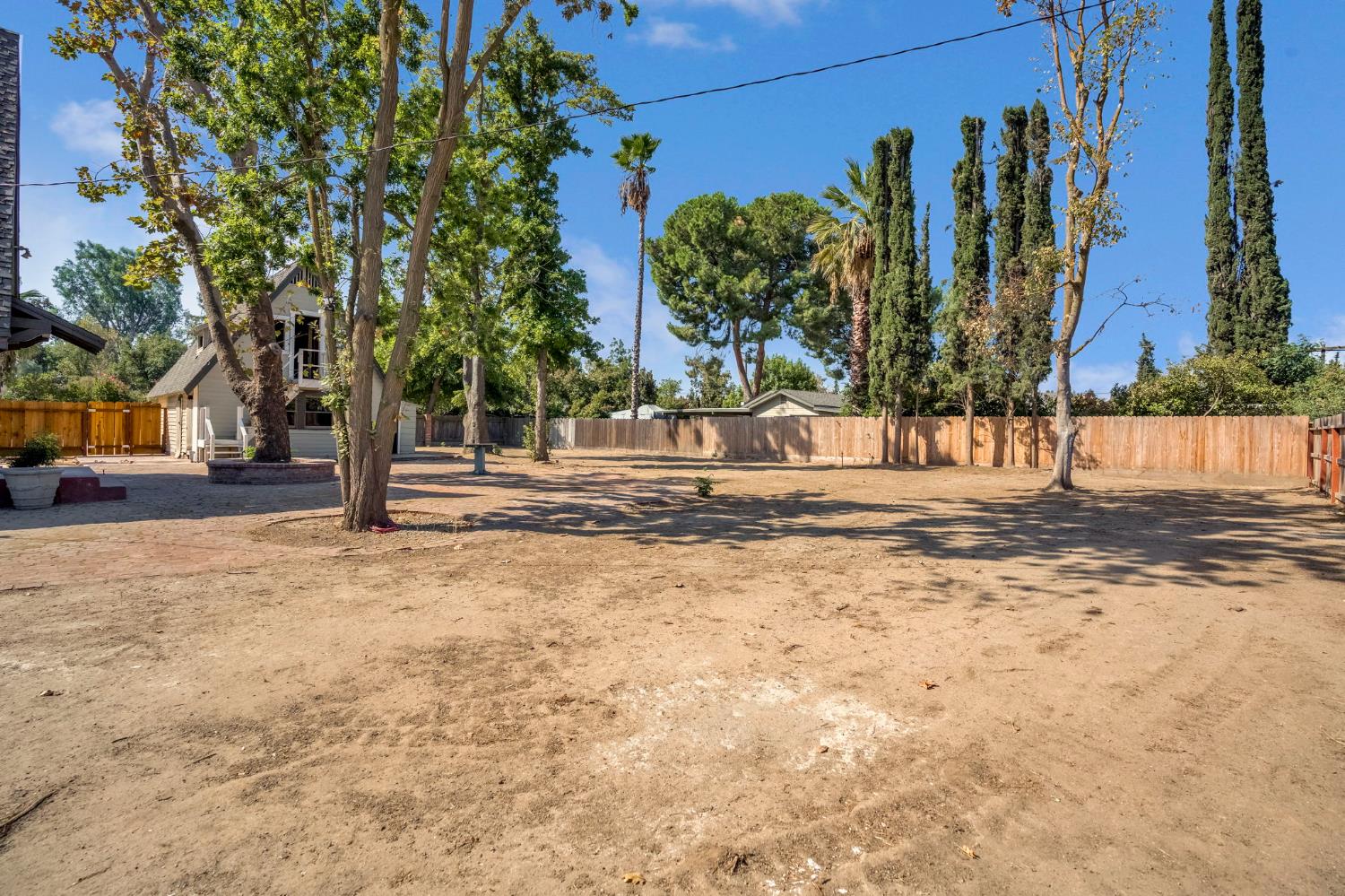 4313 N Thorne Ave, Fresno, CA 93704