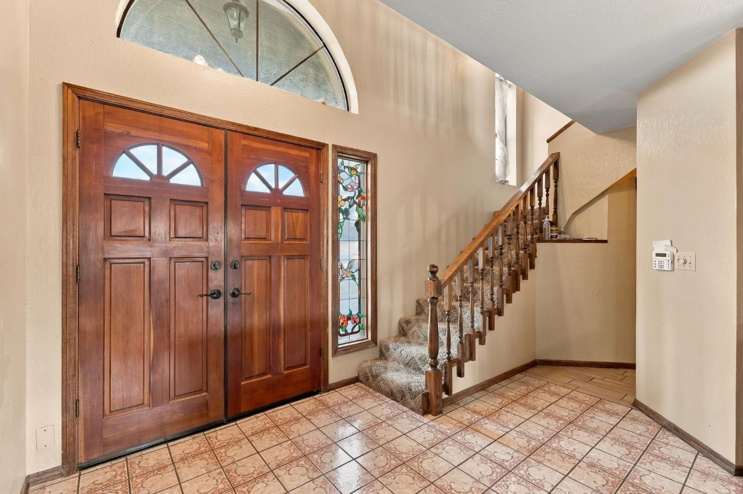 662 S Boyd, Kerman, CA 93630