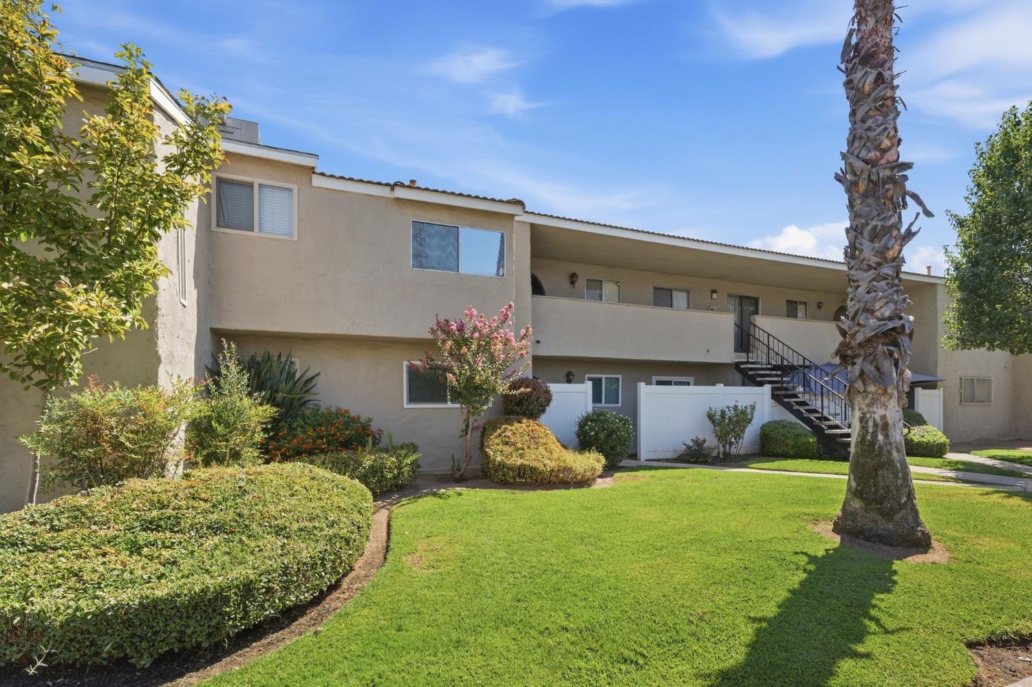1250 E Shaw Ave #256, Fresno, CA 93710