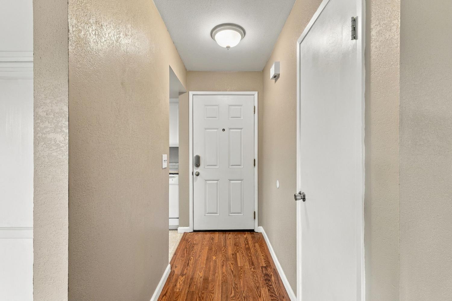1250 E Shaw Ave #256, Fresno, CA 93710