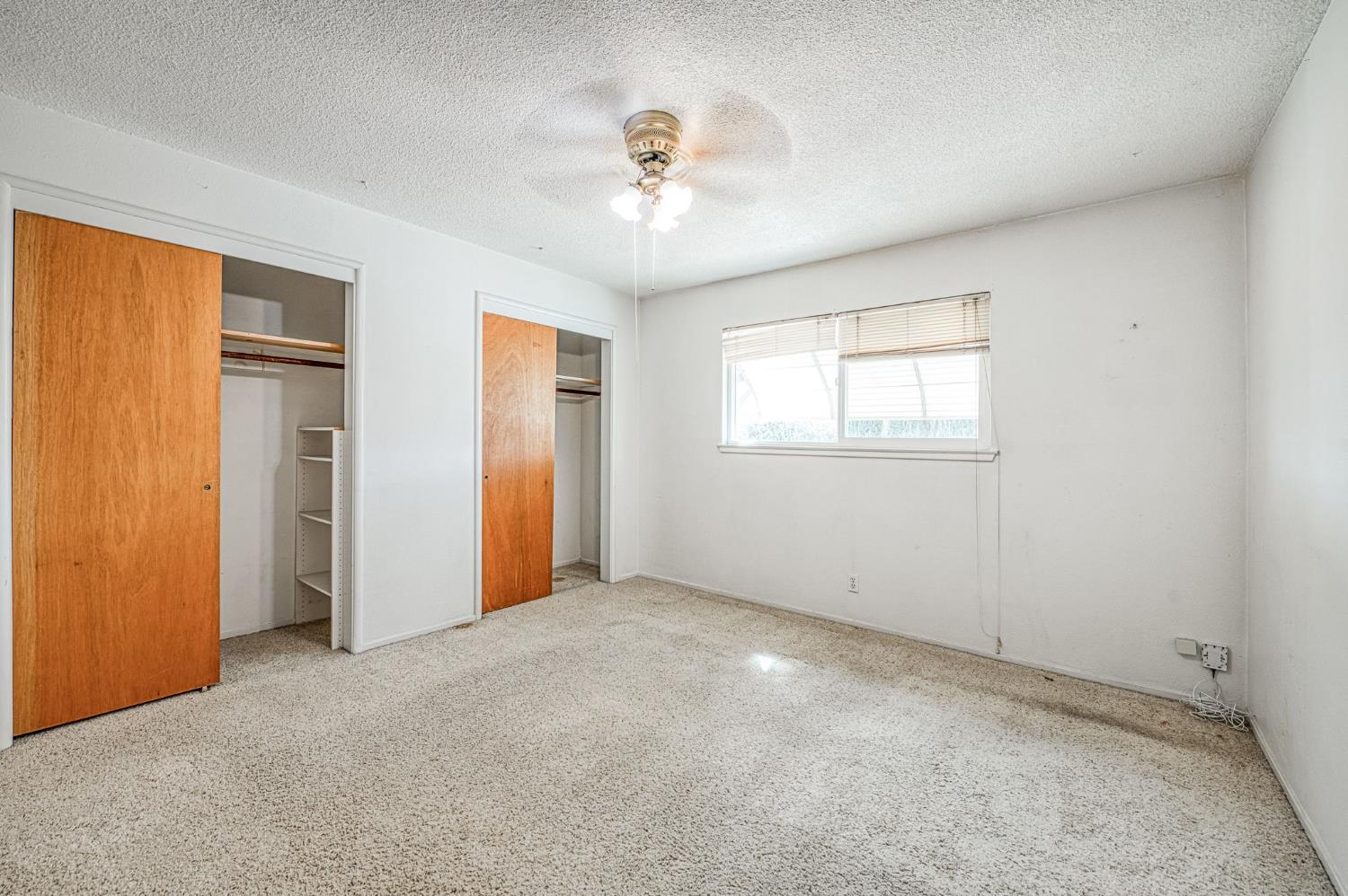 506 W Twain Ave, Clovis, CA 93612
