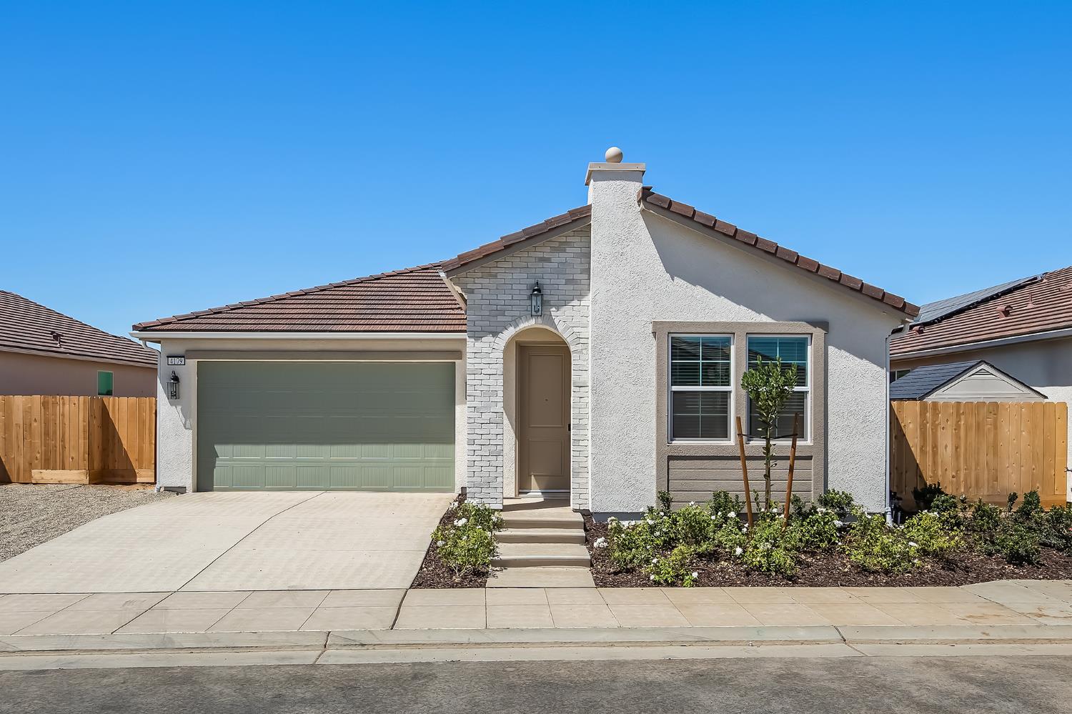 4179 N Tisha Ave, Fresno, CA 93723