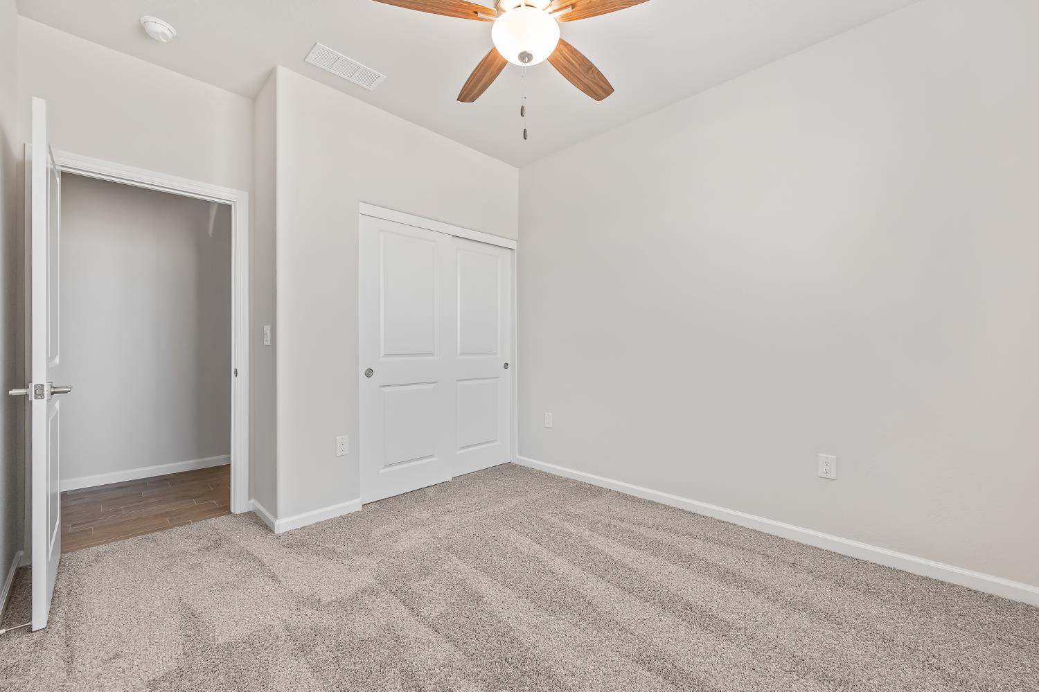 7379 W Hadley Ave, Fresno, CA 93723