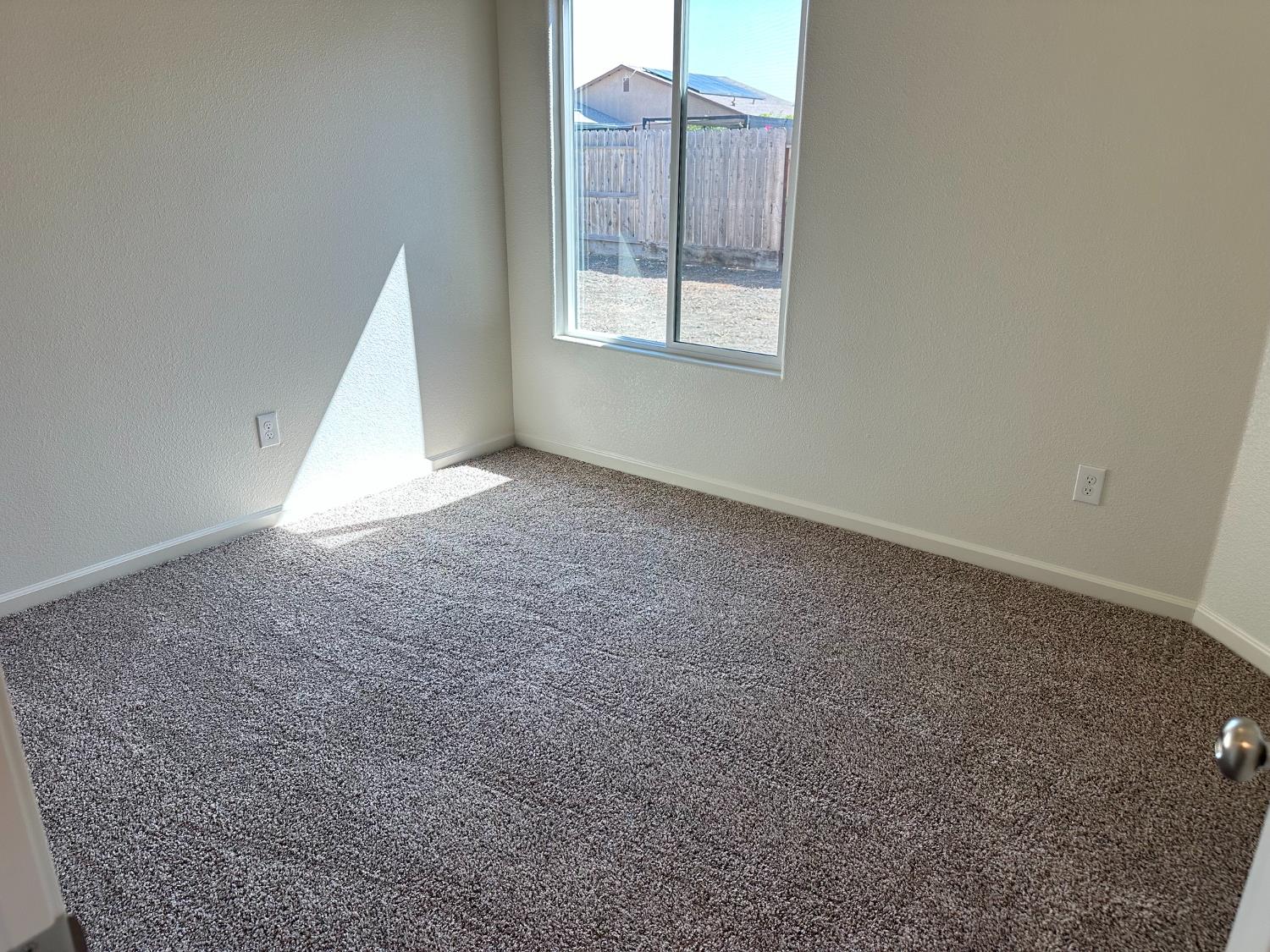 337 Eppler, Firebaugh, CA 93622