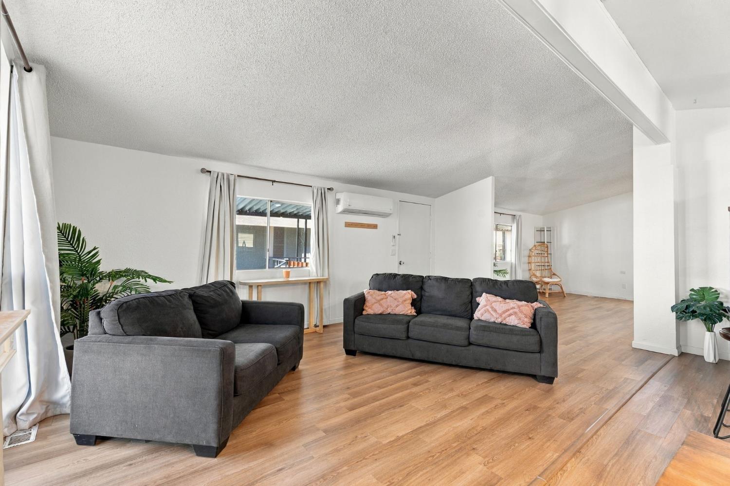 2575 willlow #76, Fresno, CA 93725
