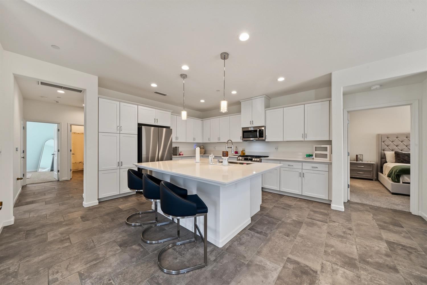 777 Josephine Ave, Madera, CA 93636