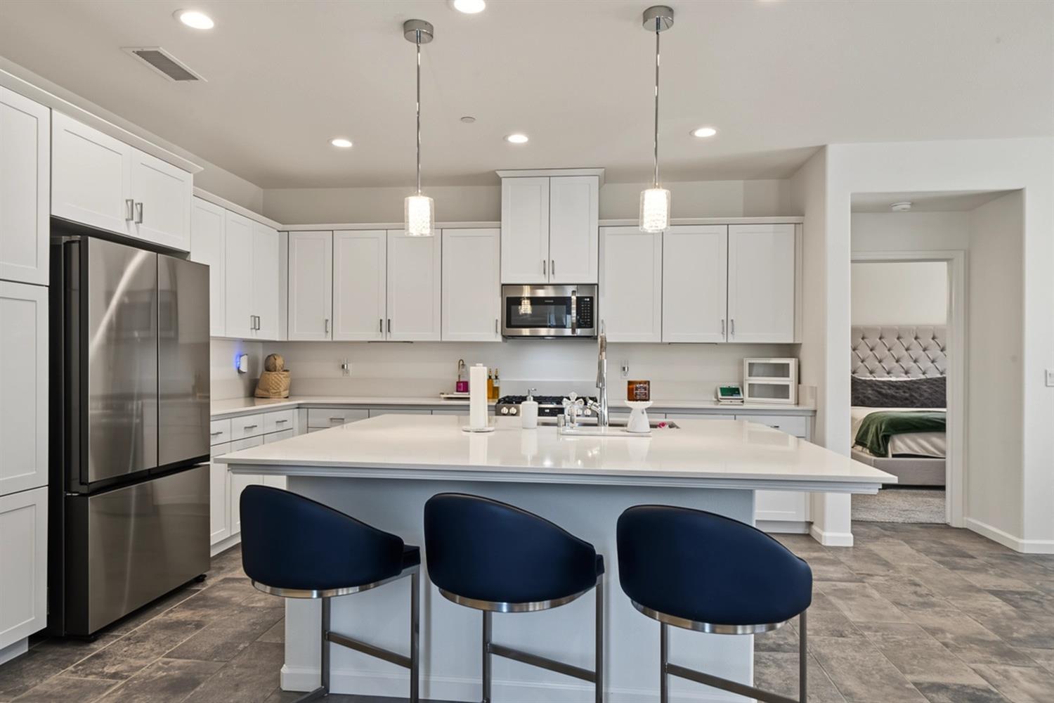777 Josephine Ave, Madera, CA 93636