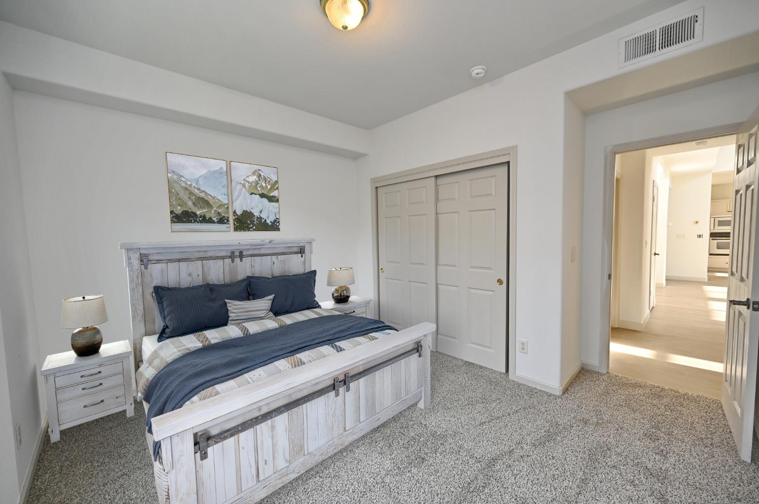 4793 N Emerald Peak Dr, Clovis, CA 93619